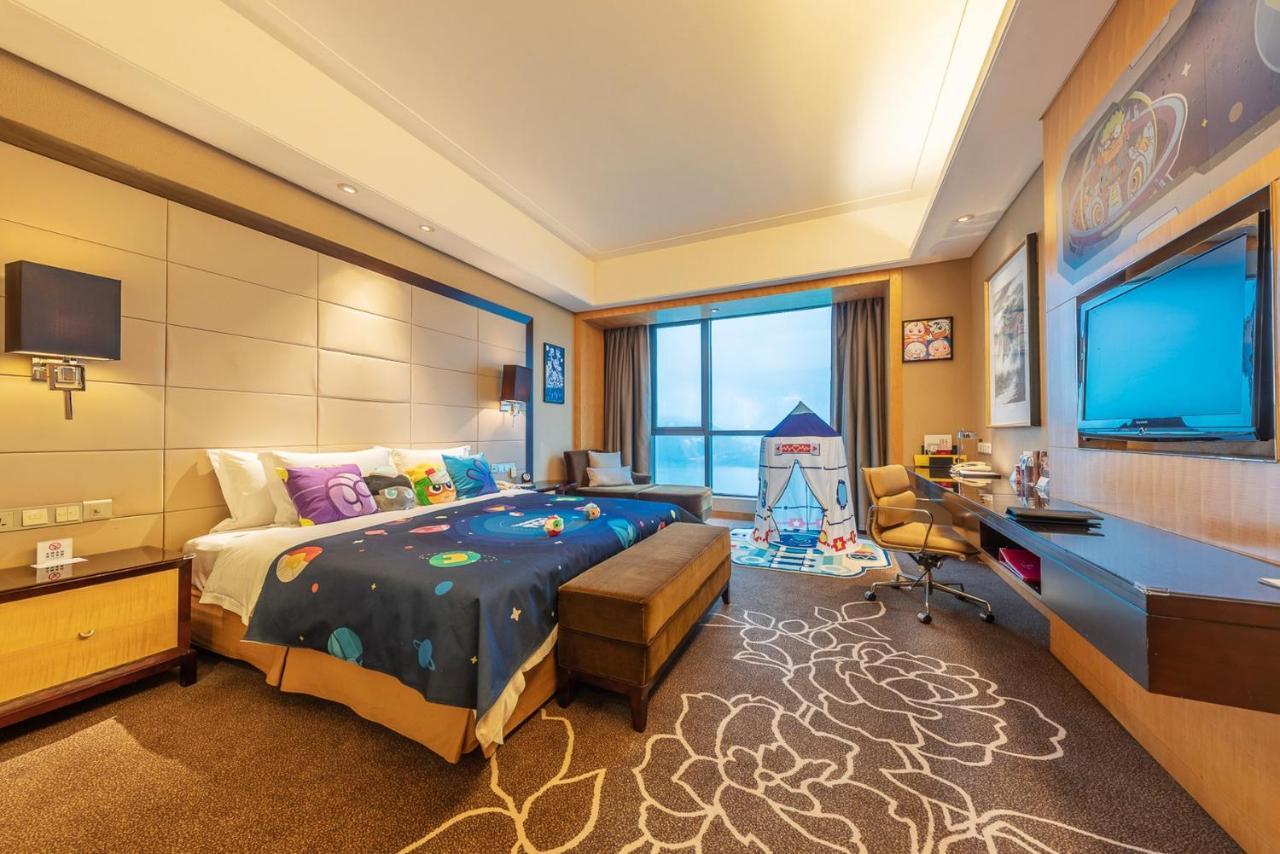 Crowne Plaza Yichang By Ihg Exterior photo