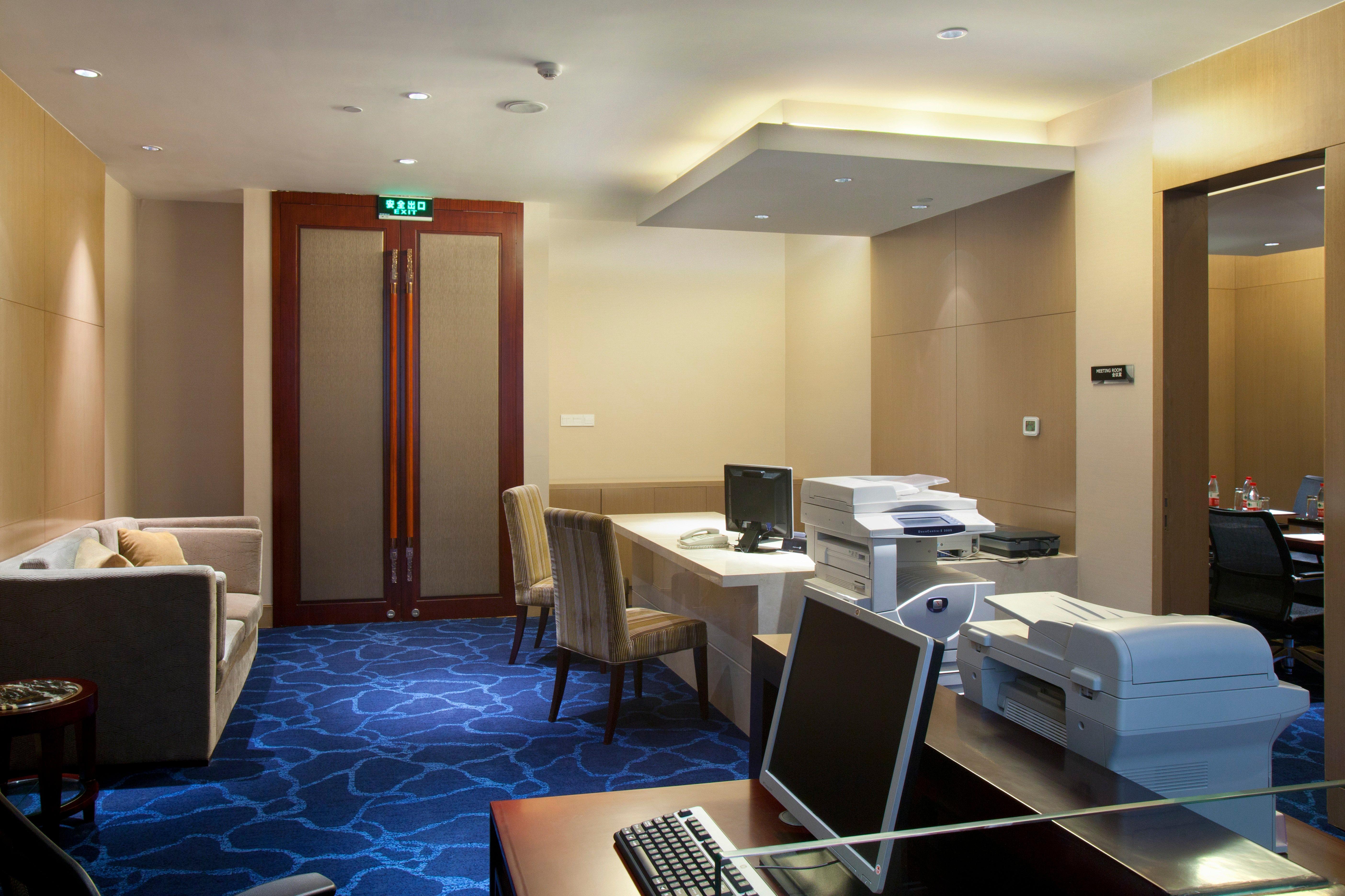 Crowne Plaza Yichang By Ihg Exterior photo