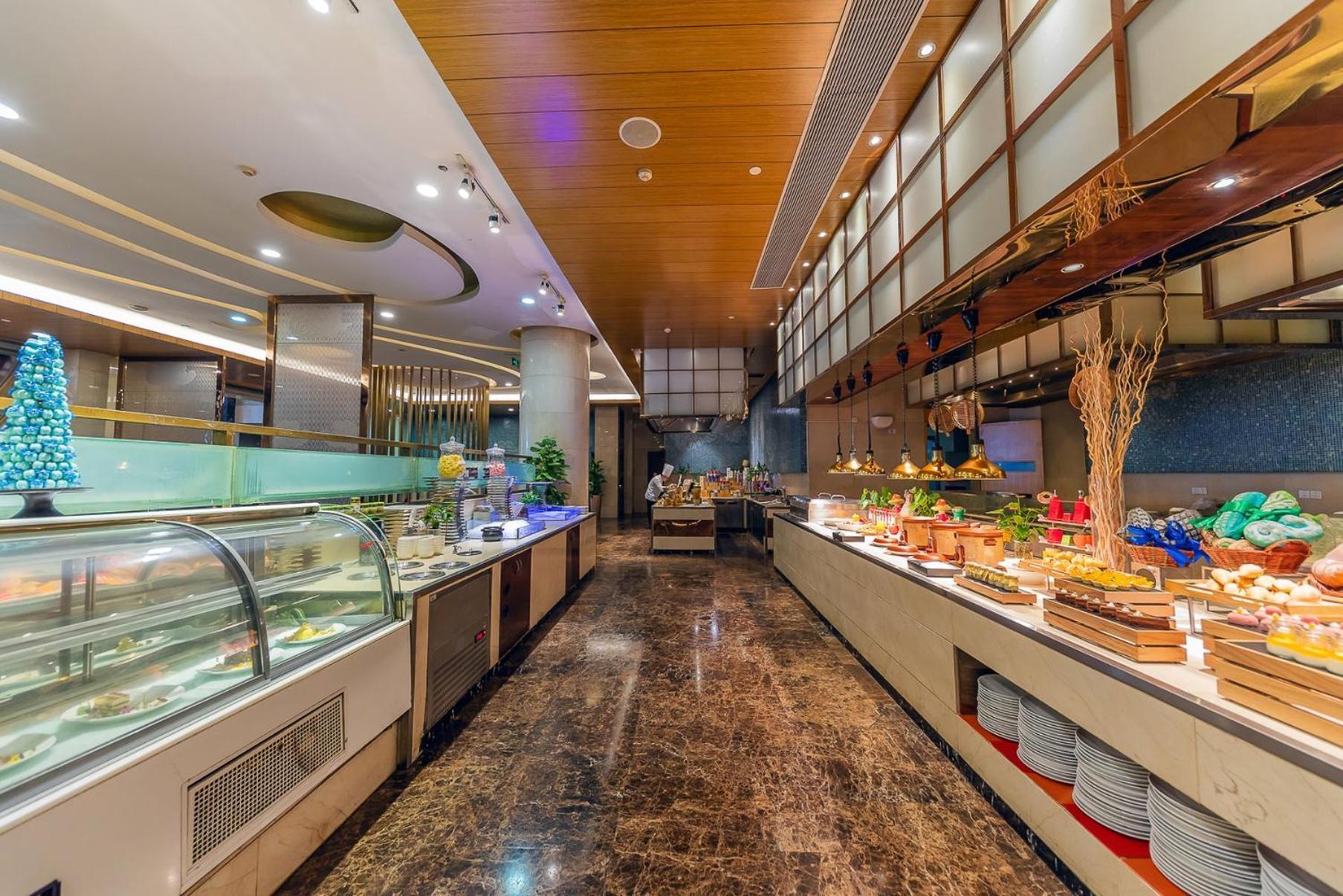 Crowne Plaza Yichang By Ihg Exterior photo